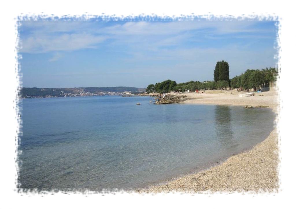 Hostel Oktarin Kastela Luaran gambar